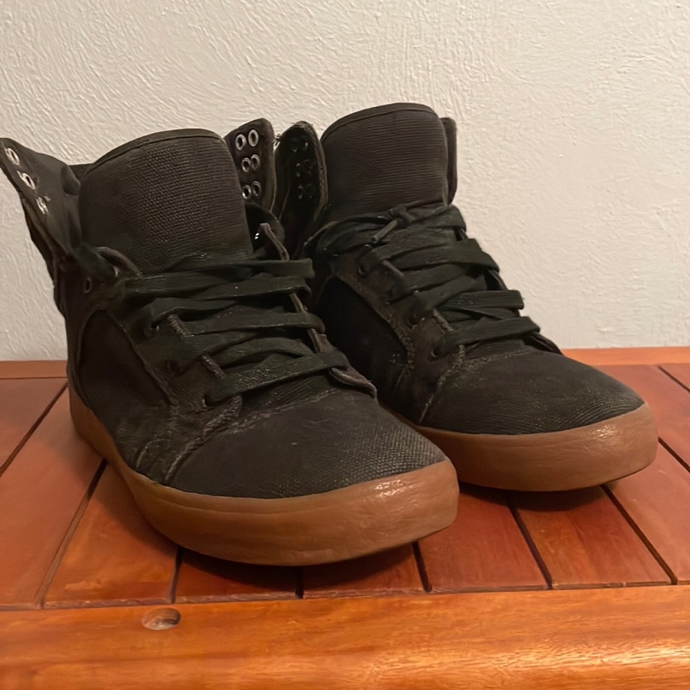 Black Supra Shoes Size 6.5